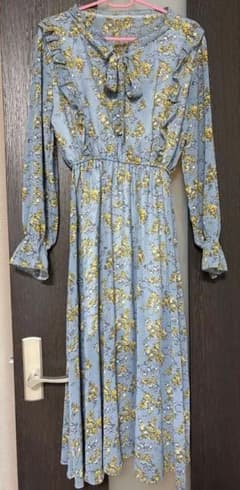 長袖 花柄ワンピース （ブルー系、フラワープリント）フリーサイズのサムネイル