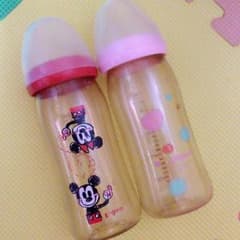 ピジョン哺乳瓶 2点セットのサムネイル