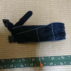 自動膨張式 ライフジャケットのサムネイル