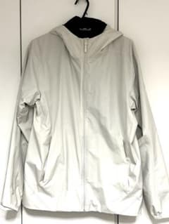 美品アークテリクス☆ソラノフーディ オフホワイト Mサイズ ソラノ フーディ メンズ – アークテリクス公式オンラインストア