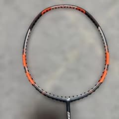 バボラ　SATELIER GRAVITY 74 バドミントンラケットのサムネイル