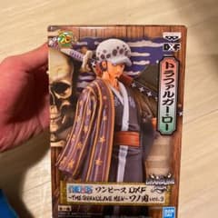 トラファルガーロー　フィギュア　ワンピースのサムネイル