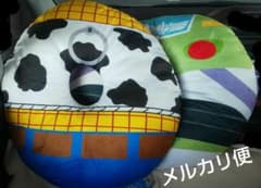 トイストーリー ドーナツ型クッション