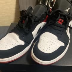NIKE  Air Jordan 1 lowのサムネイル