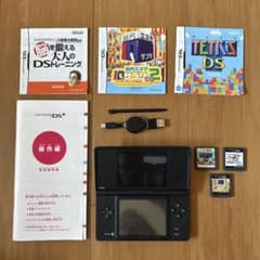 Nintendo DSi 本体 ブラック ソフト3本付きのサムネイル