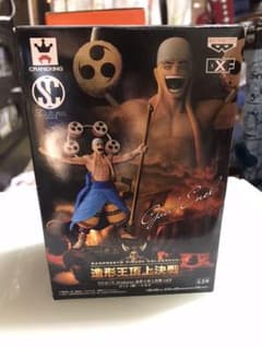 ワンピース フィギュアのサムネイル