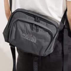 THE NORTH FACE ショルダーバッグ ブラックのサムネイル