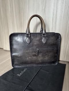 大*ー様 定価63,8万 ベルルッティ アンジュール スクリットレザー