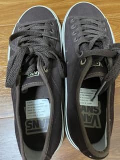 【送料込】【新品未使用】【海外限定】vans スニーカー　Ferrisのサムネイル