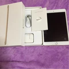 【docomo】iPad mini3 Wi-Fi＋Cellular 16GBのサムネイル