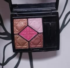 Dior アイシャドウ アトラクトのサムネイル