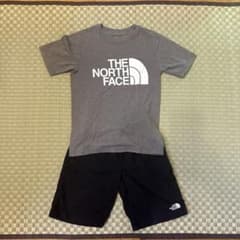 THE NORTH FACE Tシャツ ショートパンツ セット 130のサムネイル