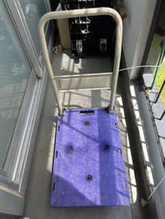 紫色 プラスチック運搬用台車のサムネイル