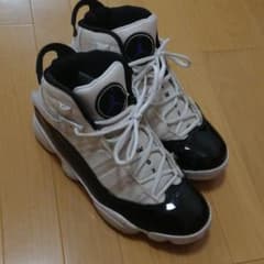 NIKE JORDAN  スニーカーのサムネイル