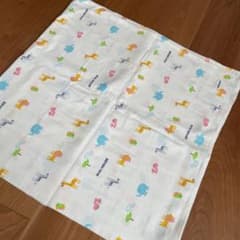 【新品、未使用】ミキハウス　おくるみのサムネイル