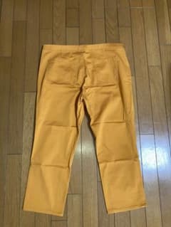 ユニクロ　クロップドレギンスパンツ　3XLのサムネイル