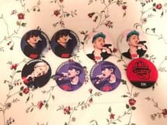 iKON 缶バッチ まとめ売りのサムネイル