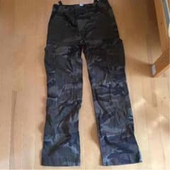 GAP 迷彩カーゴパンツのサムネイル