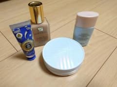 化粧品セットのサムネイル