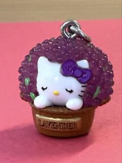レア】ハローキティご当地 北海道 ラベンダー ファスナーマスコット