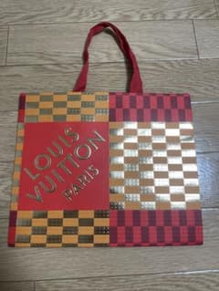 LOUIS VUITTON ショップ袋のサムネイル