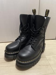 【箱付き】【公式廃盤】Dr. Martens AUDRICK 10ホールブーツのサムネイル