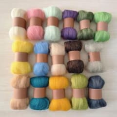 【16色】羊毛フェルト 原毛 95g 素材 染めウール Candyセットのサムネイル