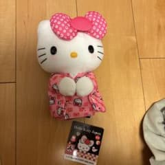 Hello Kitty Japan 限定 ぬいぐるみ 着物のサムネイル