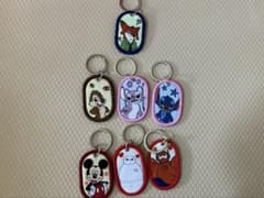 ふ*う様 ディズニー　タグキーホルダー　セリア 8点セットのサムネイル