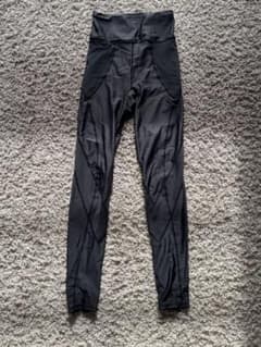 lava パーフェクトフォームレギンス - メルカリ