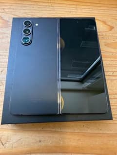 【美品】SCG22 Galaxy Z Fold5　国内正規品　au エーユー版のサムネイル