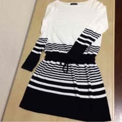 美品  コムサイズム  紺色 ニットチュニックのサムネイル