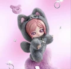 aespaポップマート ジゼル ぬいぐるみペンダントのサムネイル