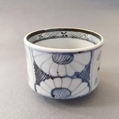 古伊万里蕎麦猪口　金継ぎ練習用　金継ぎ　No3 江戸中期 古伊万里蕎麦猪口 金継ぎ練習用 金継ぎ No3 江戸中期 - メルカリ