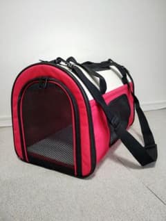 小型犬用軽量キャリーバッグ 赤と白 50x28x30のサムネイル