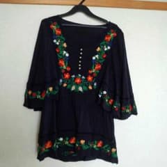 JEANASISの刺繍チュニック♪のサムネイル
