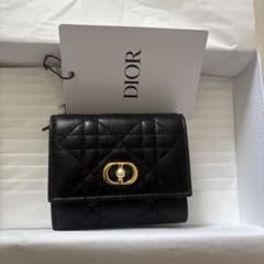 Dior 財布 ウォレットのサムネイル