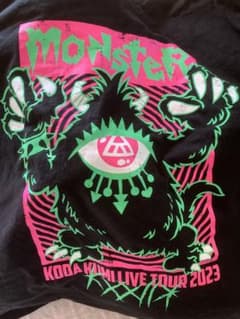 専用！！モンスターTシャツのサムネイル