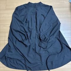 マイニア 接触冷感洗えるイージーケア バックギャザーフレアビッグシャツのサムネイル