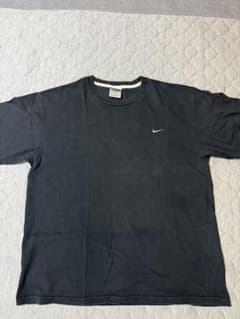 NIKE Tシャツ ブラック　古着のサムネイル
