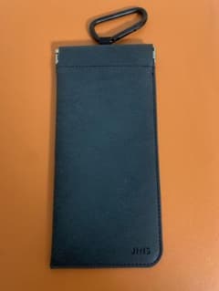 JINSメガネケースのサムネイル