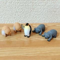 Zoo Zoo Zooミニフィギュア4体 & ペンギンのサムネイル