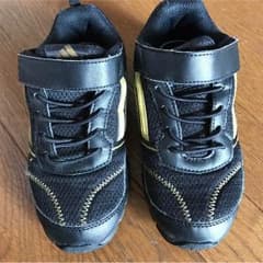 17.5㎝スニーカー［adidas］のサムネイル