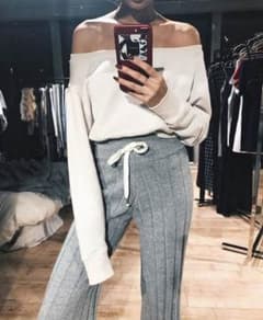 Juemi Loose Neck Pigment Dyed Sweatのサムネイル