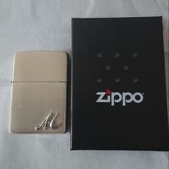 お値下げ　ZIPPO（ジッポ）イニシャル　Mのサムネイル