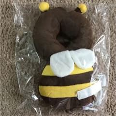 頭守るはちさんクッションのサムネイル