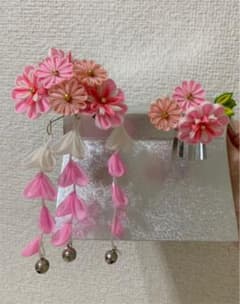 子供用　髪飾りのサムネイル