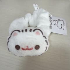 ポメラニアンもち マスコット付きシュシュ もち