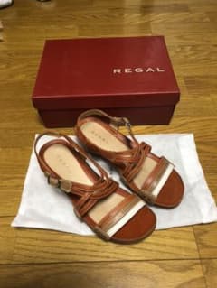値下げ中！！！REGALサンダルのサムネイル