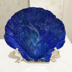 3Dレジンアート 金魚(錦鯉) 貝殻 絵画 星空④ 一匹 青 3Dレジンアート 金魚(錦鯉) 貝殻 絵画 星空④ 一匹 青 - メルカリ